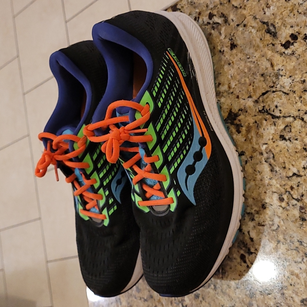 Mens Saucony Ride